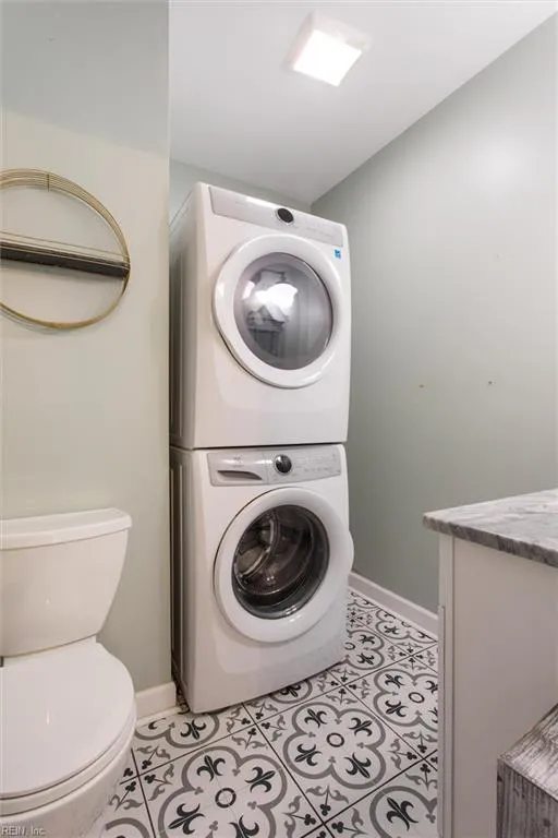 Newport News, Virginia 23601, United States, 3 Bedrooms Bedrooms, ,1 BathroomBathrooms,Residential,Active,236665