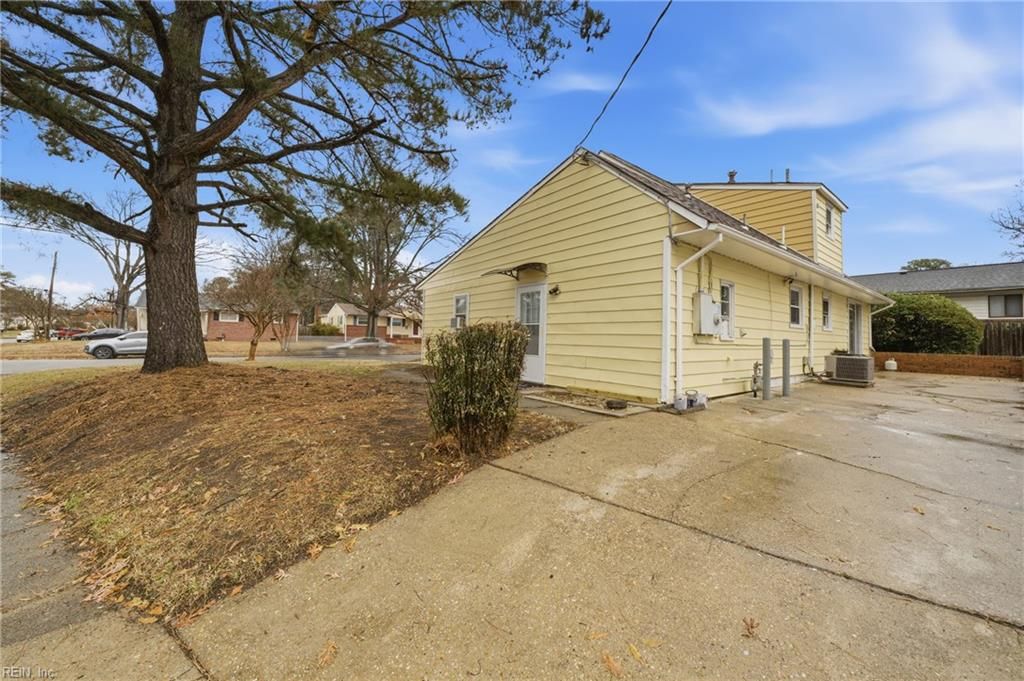 Photo of 4617 Larkin Street, Norfolk, VA 23513 (MLS # 10614496)