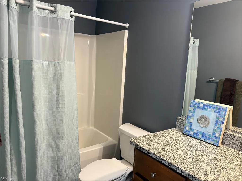 Norfolk, Virginia 23508, United States, 1 Bedroom Bedrooms, ,1 BathroomBathrooms,Residential,Active,212072