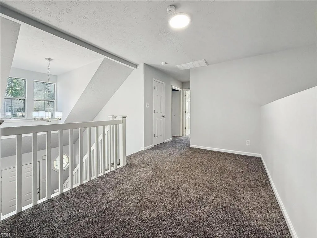 Newport News, Virginia 23602, United States, 4 Bedrooms Bedrooms, ,3 BathroomsBathrooms,Residential,Pending,149474