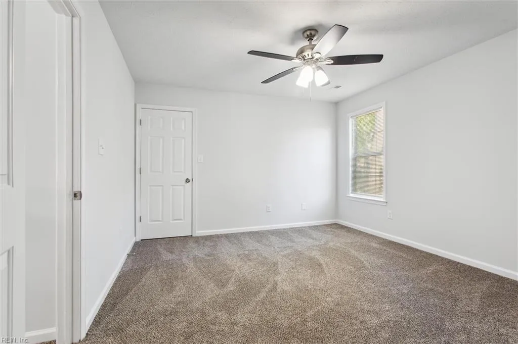 Newport News, Virginia 23602, United States, 4 Bedrooms Bedrooms, ,3 BathroomsBathrooms,Residential,Pending,149474