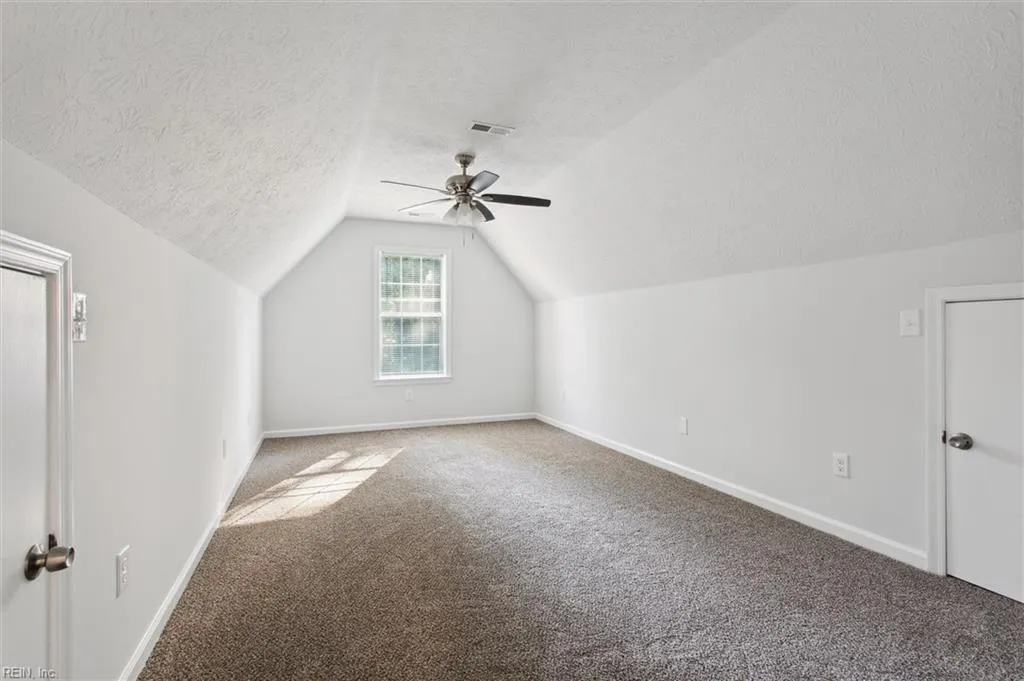 Newport News, Virginia 23602, United States, 4 Bedrooms Bedrooms, ,3 BathroomsBathrooms,Residential,Pending,149474