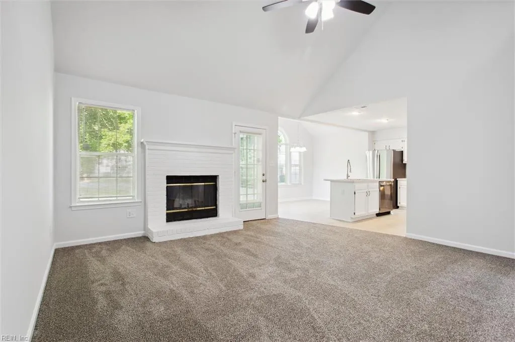 Newport News, Virginia 23602, United States, 4 Bedrooms Bedrooms, ,3 BathroomsBathrooms,Residential,Pending,149474