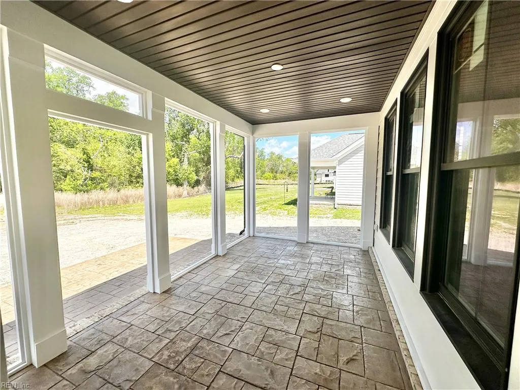 Suffolk, Virginia 23436, United States, 4 Bedrooms Bedrooms, ,4 BathroomsBathrooms,Residential,Active,4952