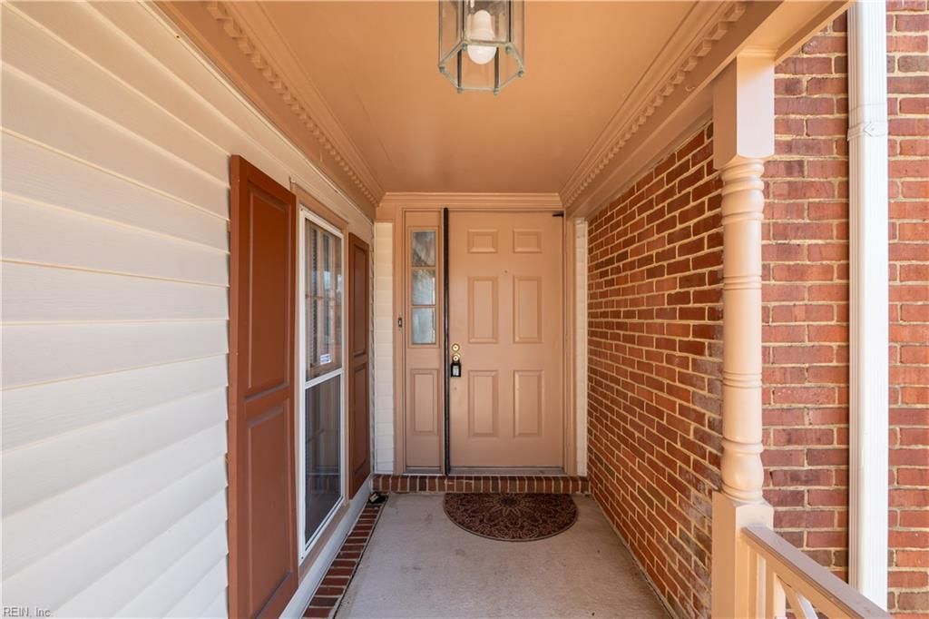 Photo of 716 Lord Dunmore Drive, Virginia Beach, VA 23464 (MLS # 10624930)