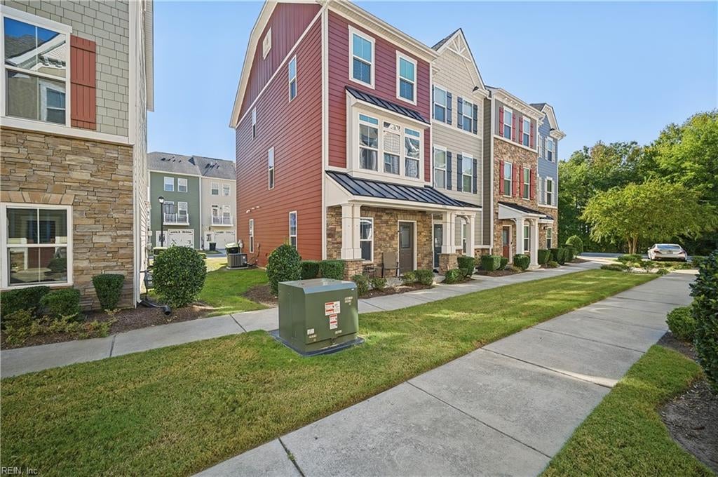 Photo of 506 Sloane Street #D, Chesapeake, VA 23324 (MLS # 10657334)