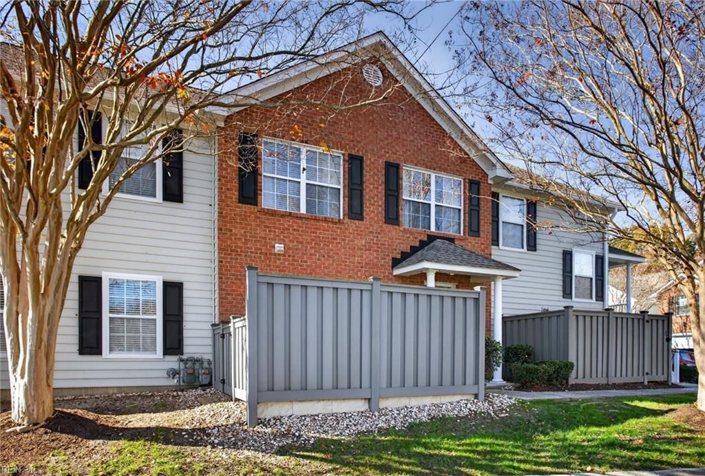 Photo of 1403 Siena Court, Virginia Beach, VA 23456 (MLS # 10610900)