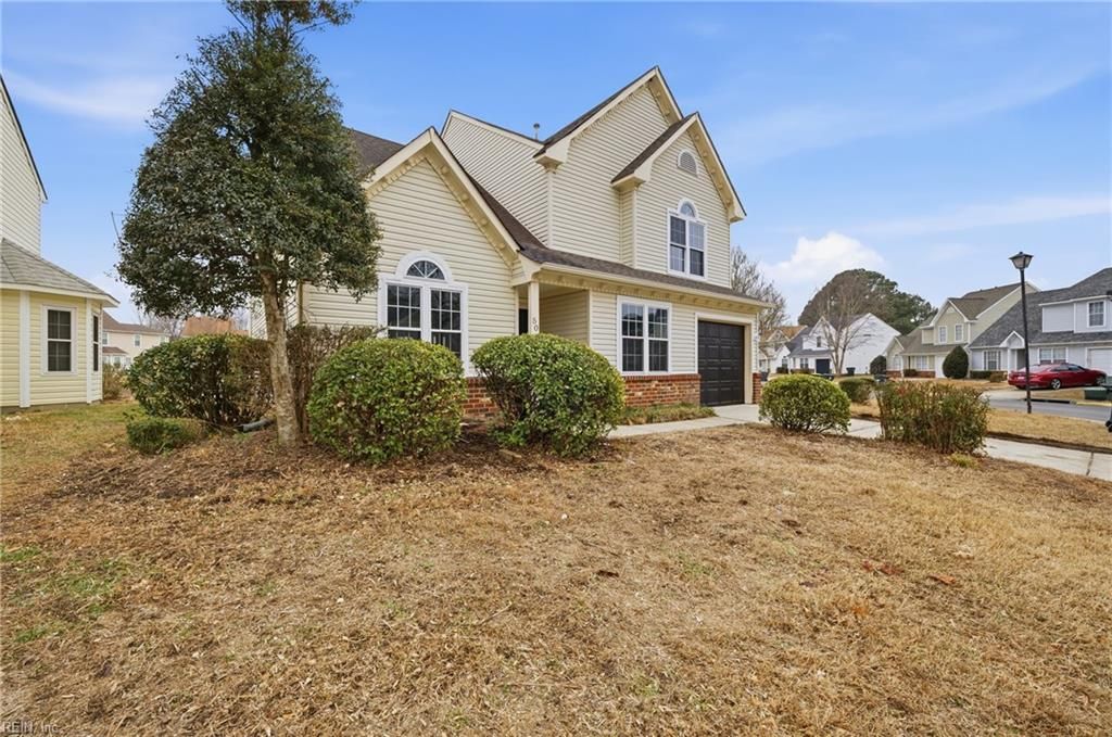 Photo of 50 Centre Port Circle, Portsmouth, VA 23703 (MLS # 10619109)