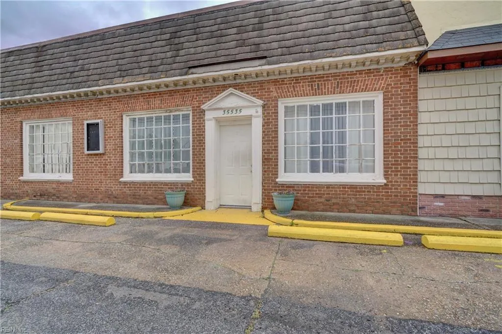 Ivor, Virginia 23866, United States, ,Commercial,Active,168438