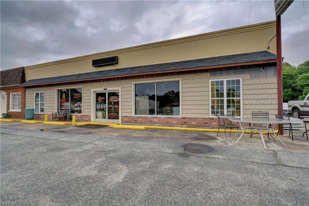 Ivor, Virginia 23866, United States, ,Commercial,Active,168438