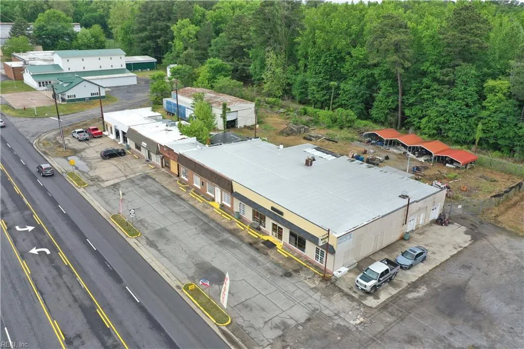 Ivor, Virginia 23866, United States, ,Commercial,Active,168438