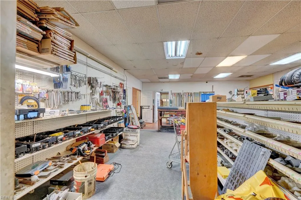 Ivor, Virginia 23866, United States, ,Commercial,Active,168438