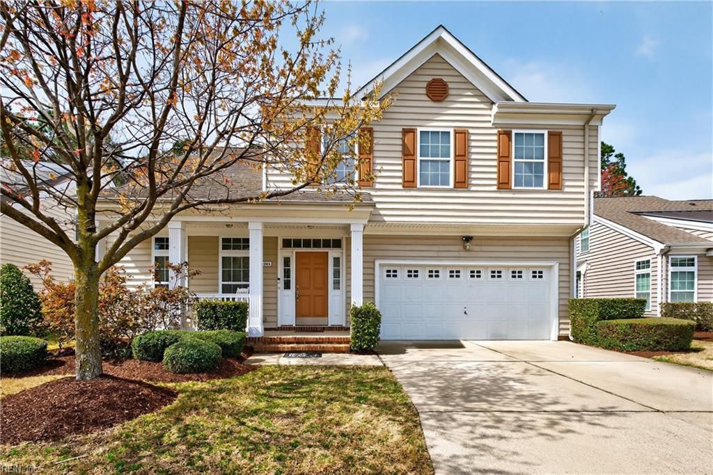 Photo of 1004 Boundary Drive, Suffolk, VA 23434 (MLS # 10625450)