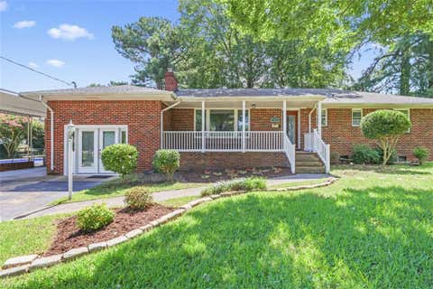 Photo for 3442 S Crestline DR