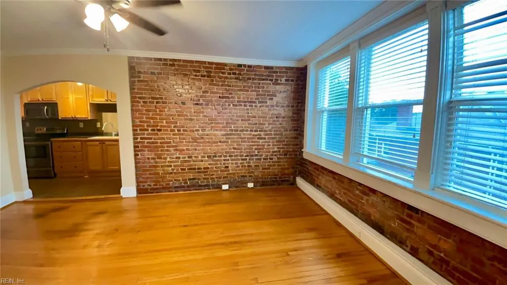 Norfolk, Virginia 23517, United States, 2 Bedrooms Bedrooms, ,1 BathroomBathrooms,Residential,Active,184958