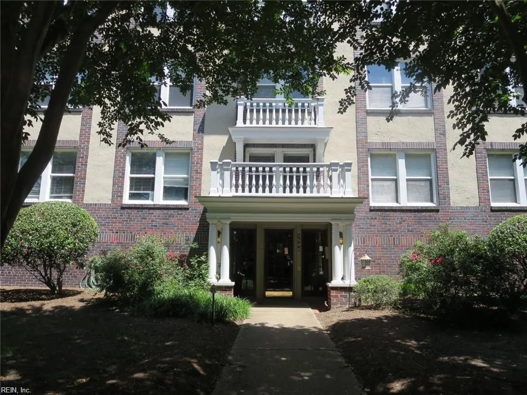 Norfolk, Virginia 23517, United States, 2 Bedrooms Bedrooms, ,1 BathroomBathrooms,Residential,Active,184958 Norfolk, Virginia 23517, United States, 2 Bedrooms Bedrooms, ,1 BathroomBathrooms,Residential,Active,184958