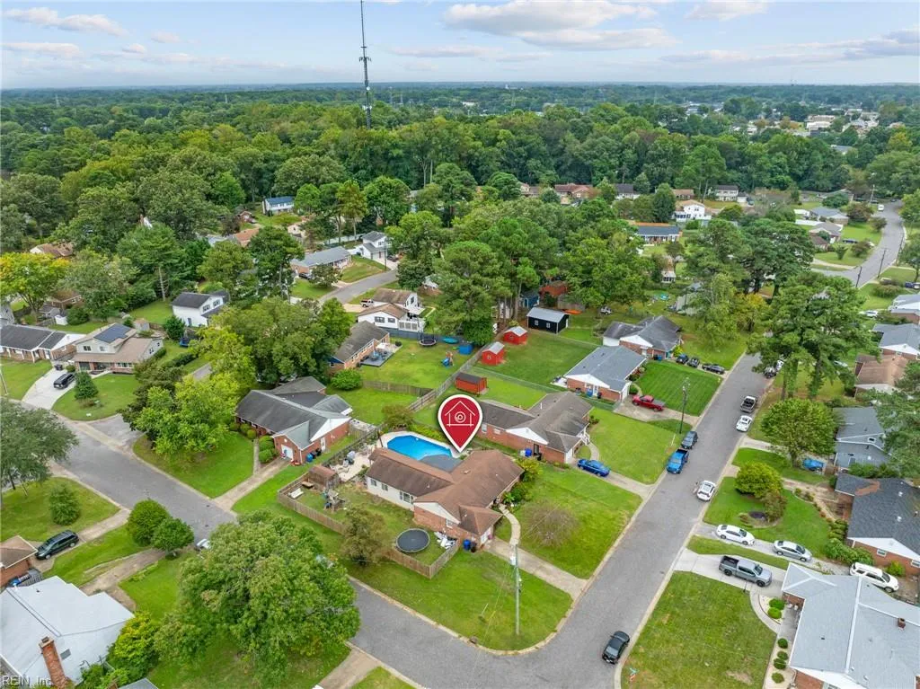 Virginia Beach, Virginia 23464, United States, 4 Bedrooms Bedrooms, ,2 BathroomsBathrooms,Residential,Pending,210784