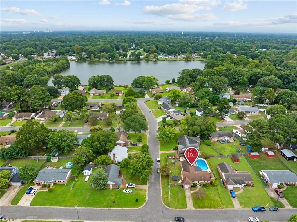 Virginia Beach, Virginia 23464, United States, 4 Bedrooms Bedrooms, ,2 BathroomsBathrooms,Residential,Pending,210784