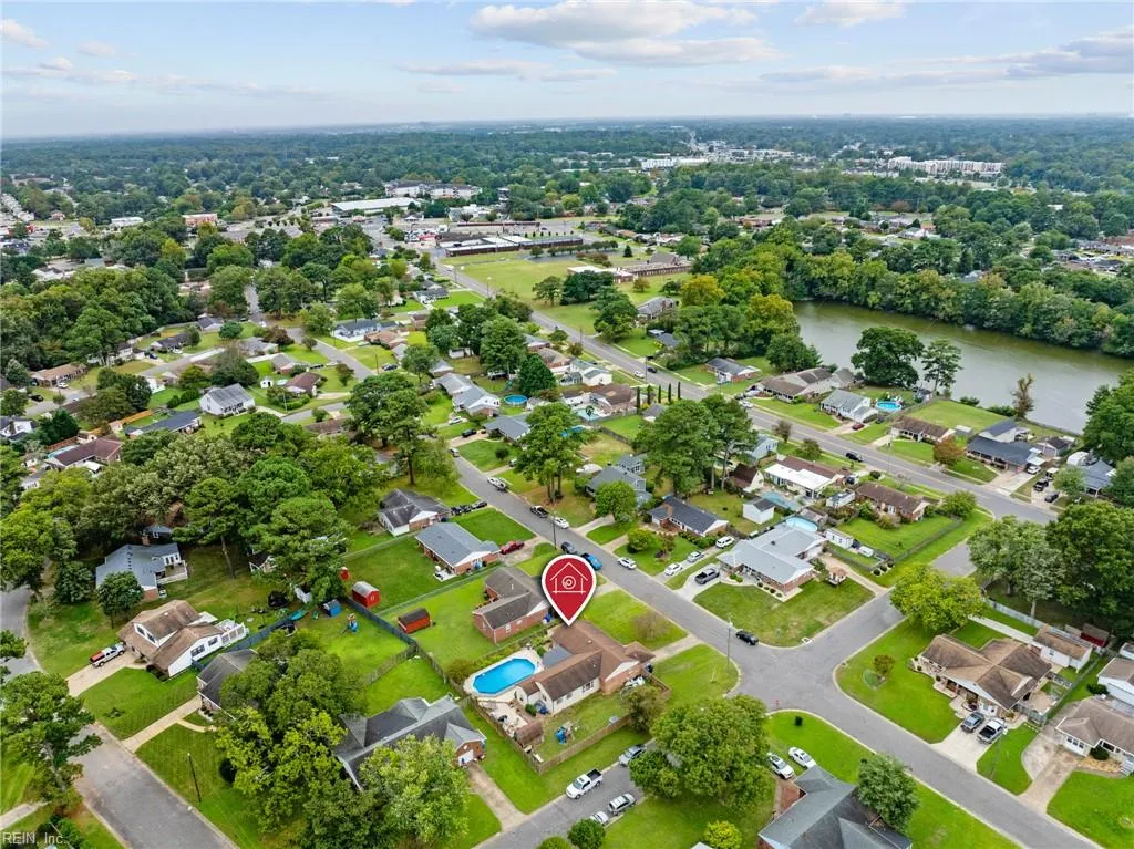 Virginia Beach, Virginia 23464, United States, 4 Bedrooms Bedrooms, ,2 BathroomsBathrooms,Residential,Pending,210784