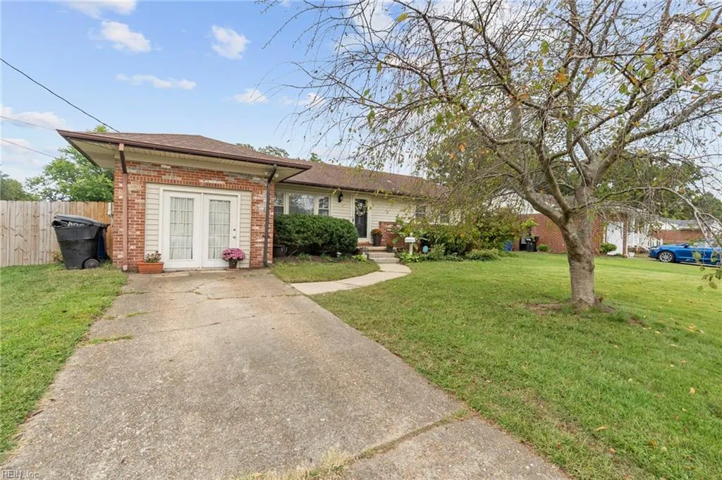 Virginia Beach, Virginia 23464, United States, 4 Bedrooms Bedrooms, ,2 BathroomsBathrooms,Residential,Pending,210784