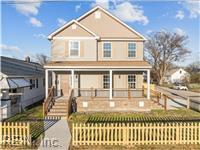 3200 Oak AVE