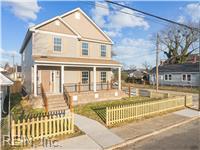3200 Oak AVE