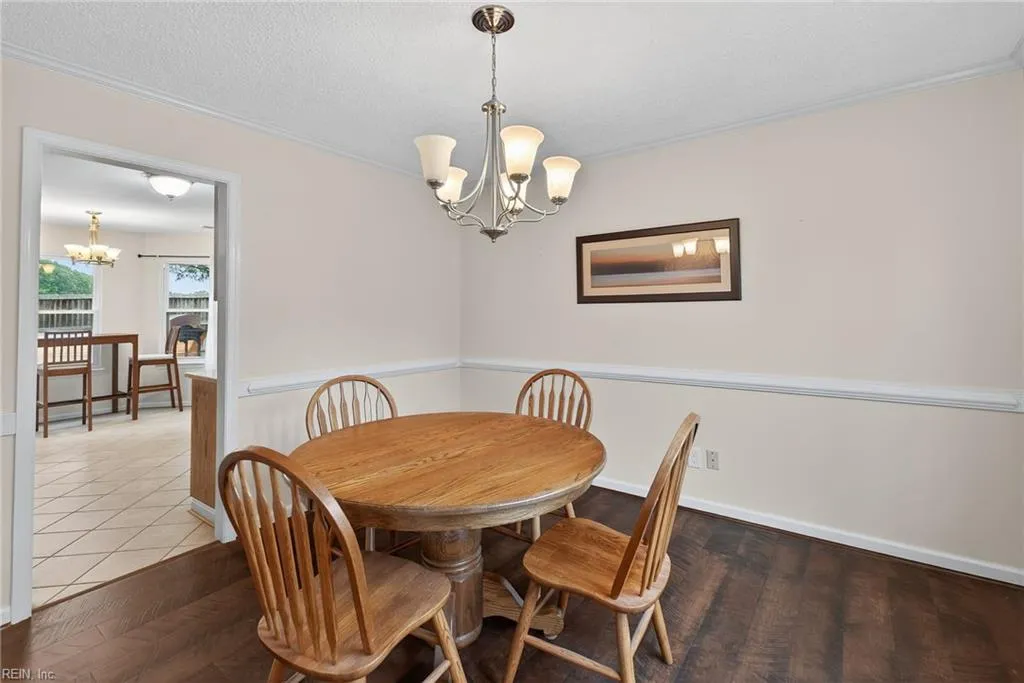 Virginia Beach, Virginia 23456, United States, 4 Bedrooms Bedrooms, ,3 BathroomsBathrooms,Residential,Active,212498