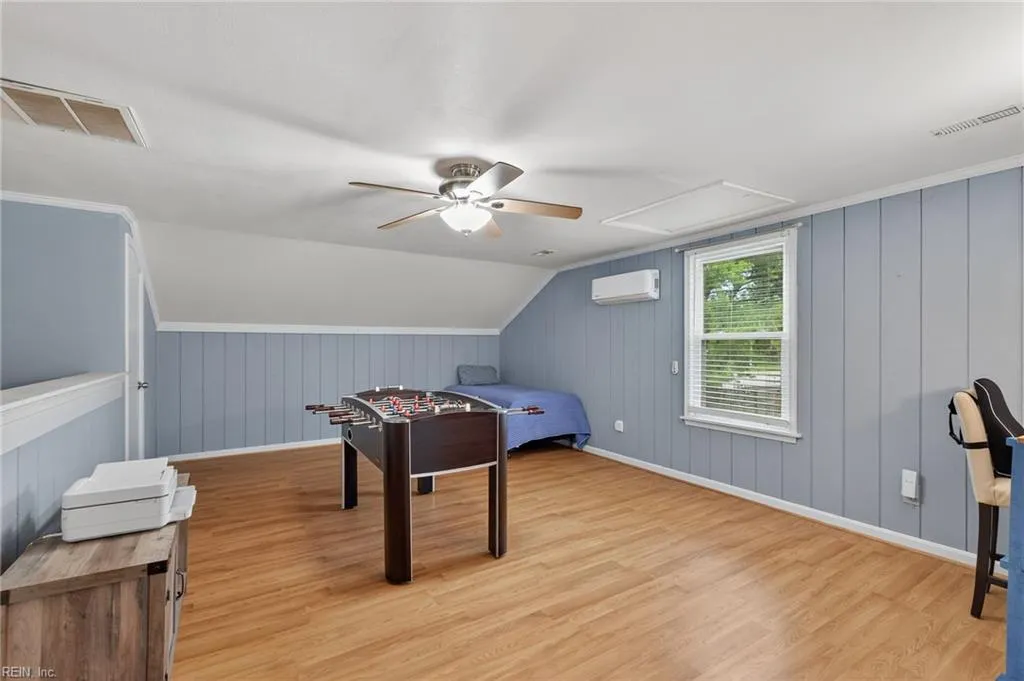 Virginia Beach, Virginia 23456, United States, 4 Bedrooms Bedrooms, ,3 BathroomsBathrooms,Residential,Active,212498