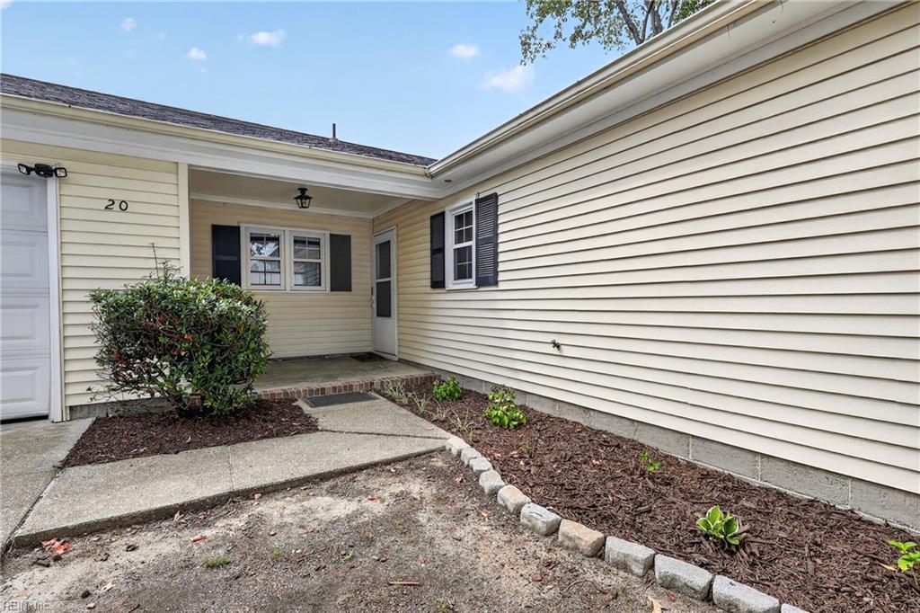 Photo of 20 Sanlun Lakes Drive, Hampton, VA 23666 (MLS # 10651491)