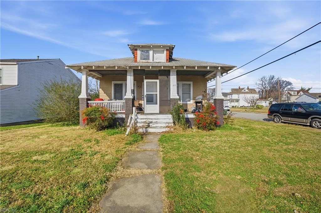 Photo of 215 Blair Avenue, Newport News, VA 23607 (MLS # 10616021)