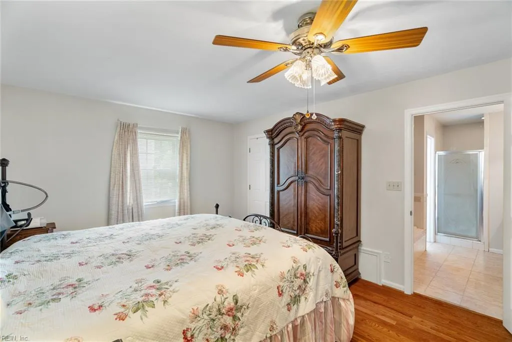 Virginia Beach, Virginia 23464, United States, 4 Bedrooms Bedrooms, ,3 BathroomsBathrooms,Residential,Active,132323