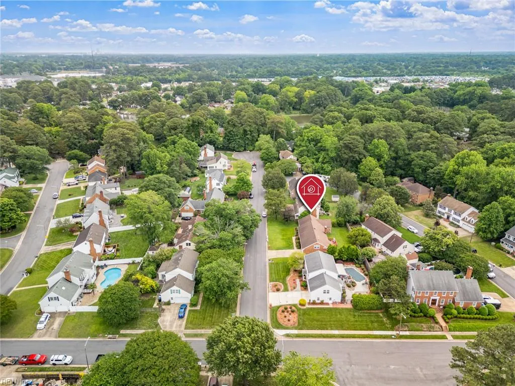 Virginia Beach, Virginia 23464, United States, 4 Bedrooms Bedrooms, ,3 BathroomsBathrooms,Residential,Active,132323