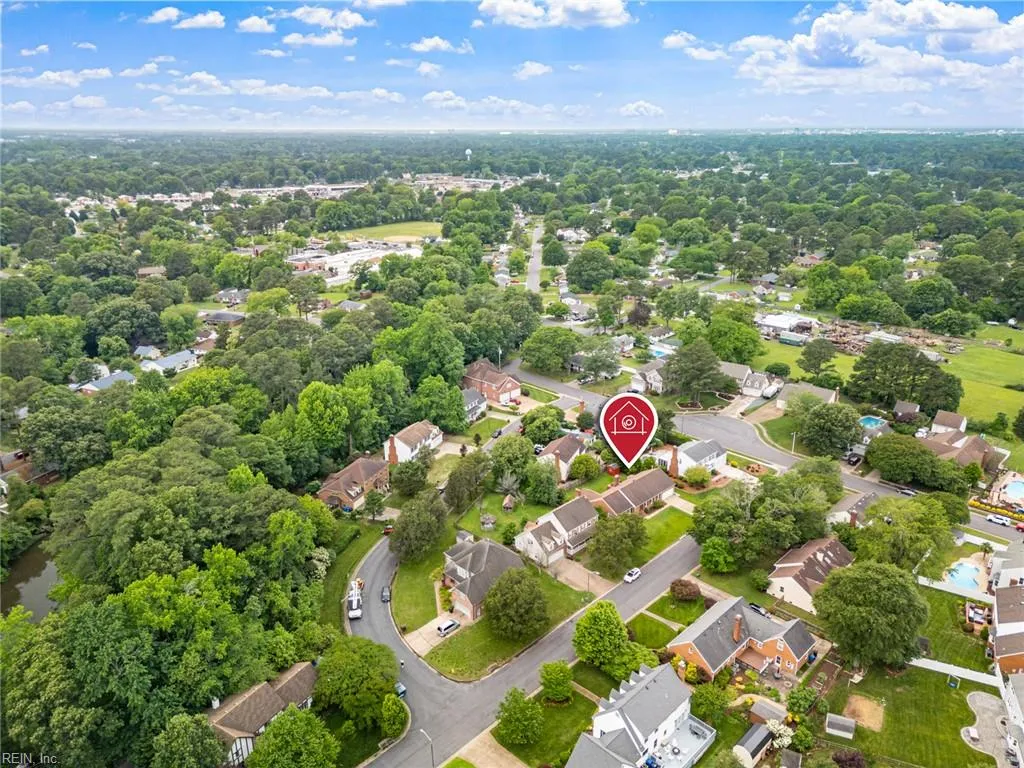 Virginia Beach, Virginia 23464, United States, 4 Bedrooms Bedrooms, ,3 BathroomsBathrooms,Residential,Active,132323