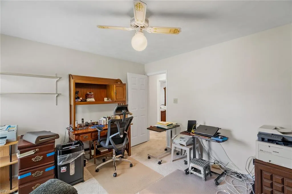 Virginia Beach, Virginia 23464, United States, 4 Bedrooms Bedrooms, ,3 BathroomsBathrooms,Residential,Active,132323