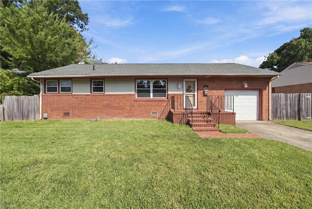 Photo of 13 Bedford Court, Hampton, VA 23664 (MLS # 10654477)
