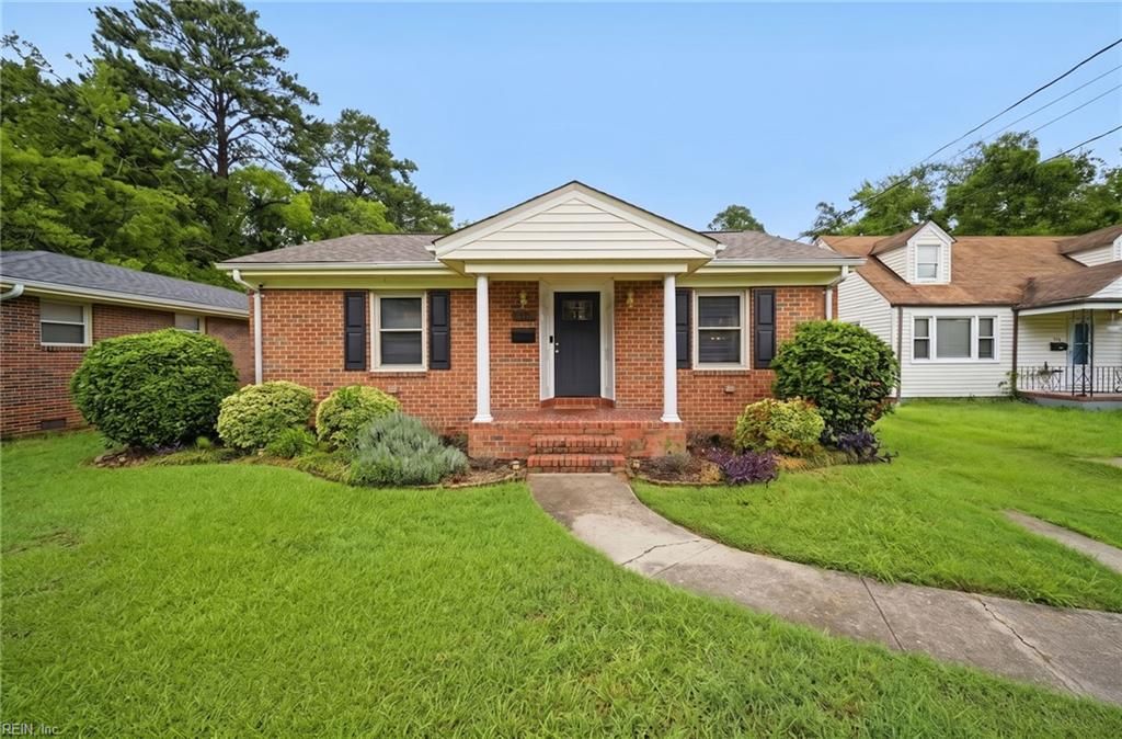 Photo of 310 Arizona Street, Portsmouth, VA 23701 (MLS # 10643423)
