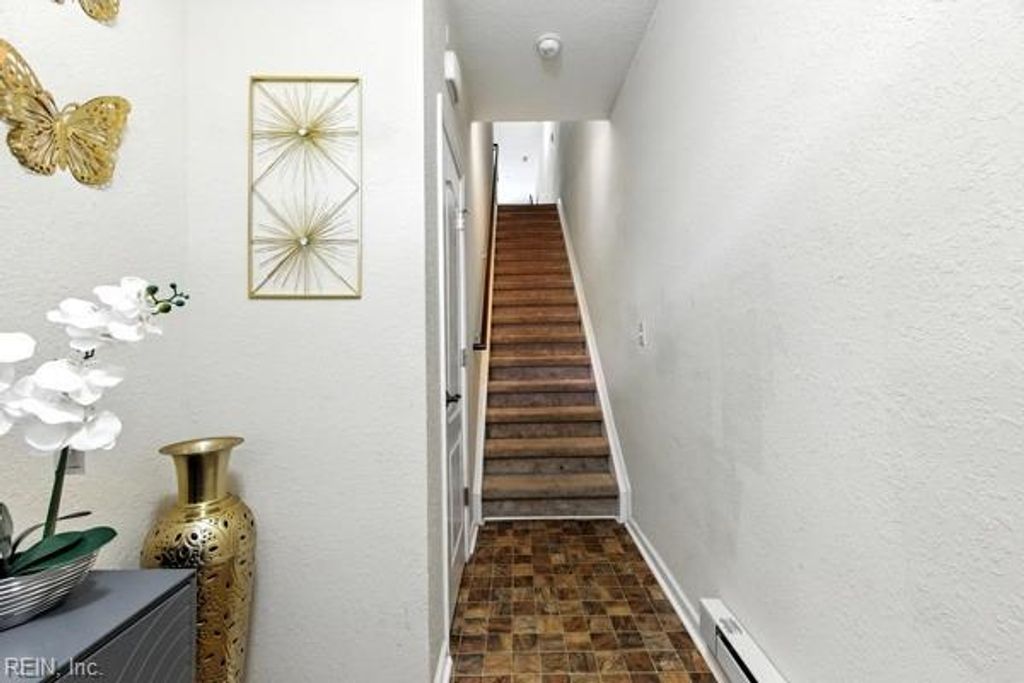 Photo of 329 Fountain Way, Hampton, VA 23666 (MLS # 10618196)