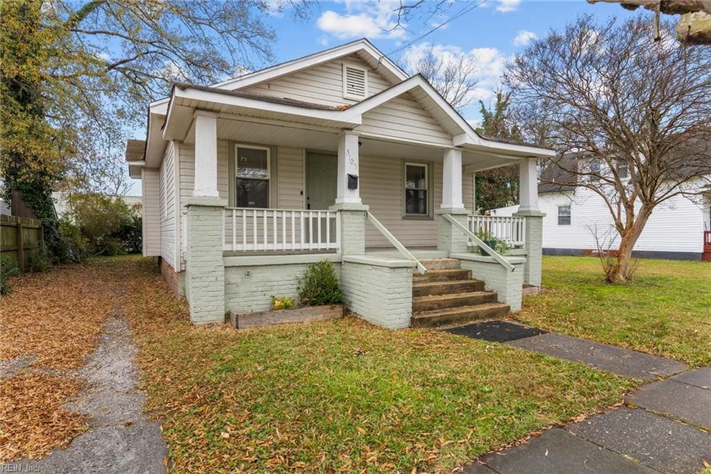 Photo of 3105 Somme Avenue, Norfolk, VA 23509 (MLS # 10611830)