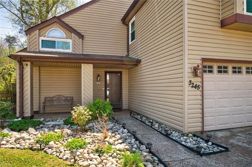 Photo of 3245 Twinflower Lane, Virginia Beach, VA 23453 (MLS # 10627995)