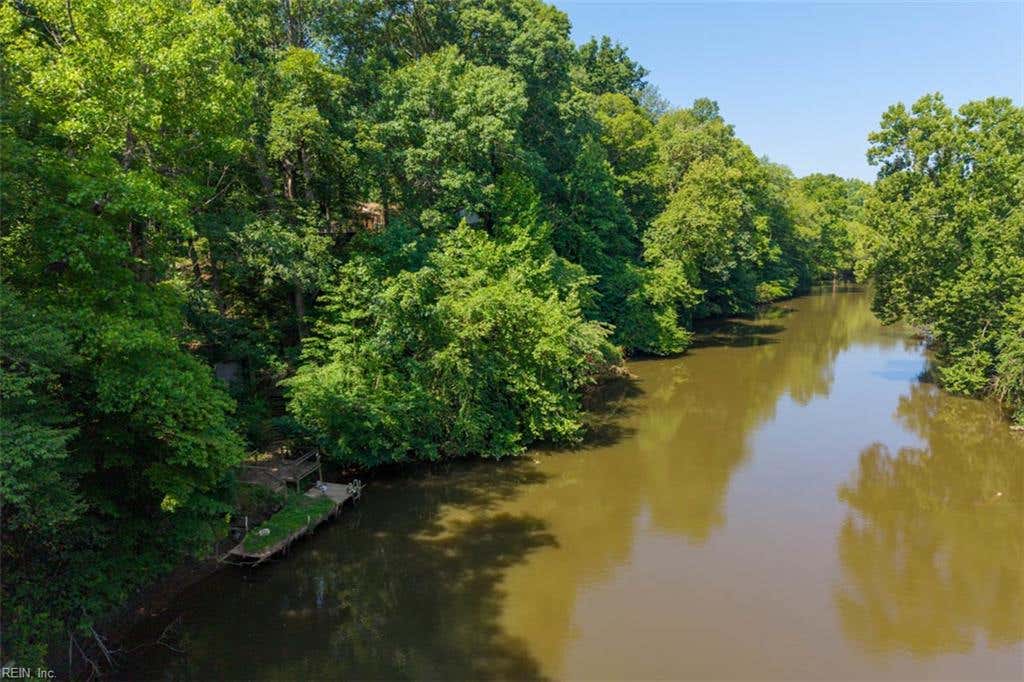 Photo of 9215 Epps Road, Mechanicsville, VA 23111 (MLS # 10642724)