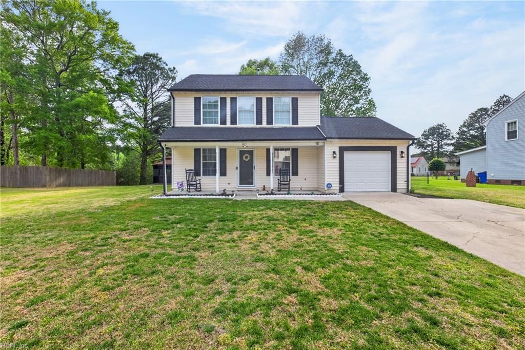 Photo of 817 Haskins Drive, Suffolk, VA 23434 (MLS # 10630333)