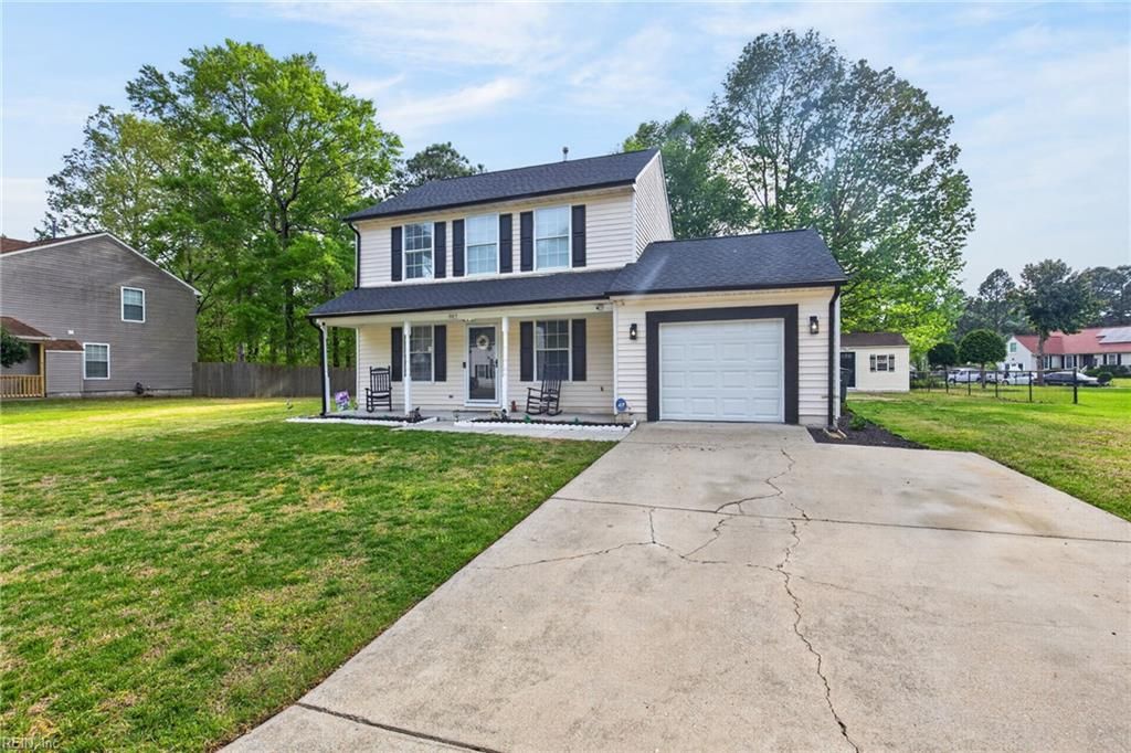 Photo of 817 Haskins Drive, Suffolk, VA 23434 (MLS # 10630333)