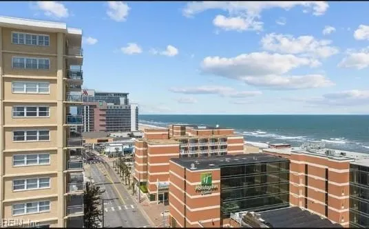 Virginia Beach, Virginia 23451, United States, 3 Bedrooms Bedrooms, ,3 BathroomsBathrooms,Residential,Pending,32502