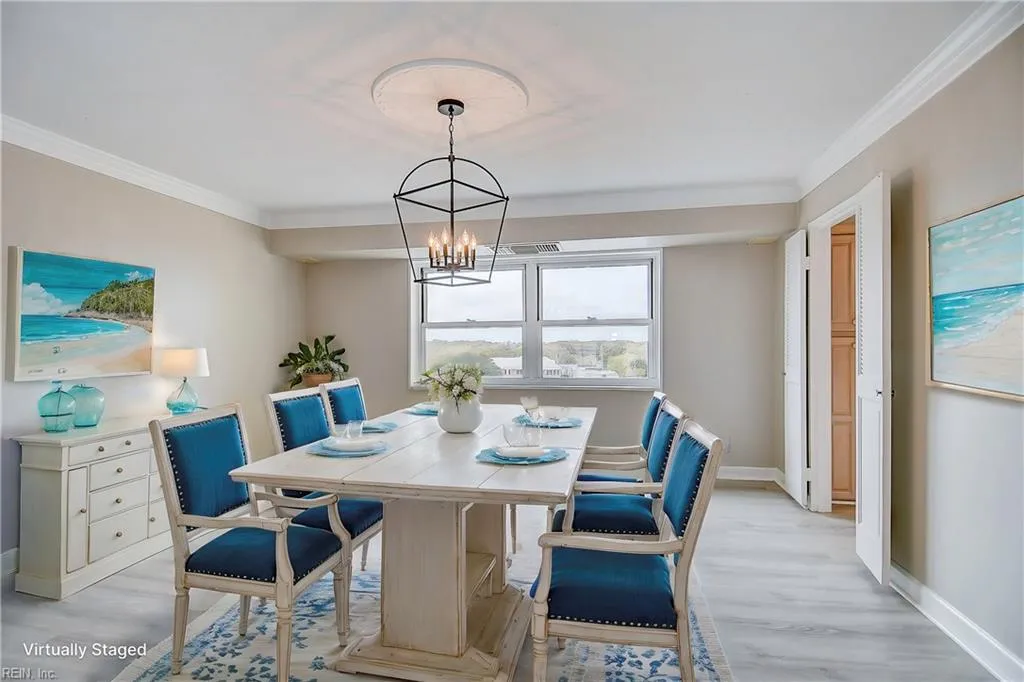 Virginia Beach, Virginia 23451, United States, 3 Bedrooms Bedrooms, ,3 BathroomsBathrooms,Residential,Pending,32502