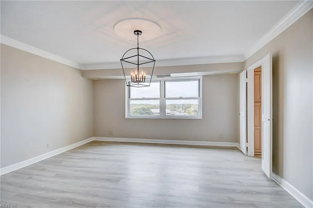 Virginia Beach, Virginia 23451, United States, 3 Bedrooms Bedrooms, ,3 BathroomsBathrooms,Residential,Pending,32502