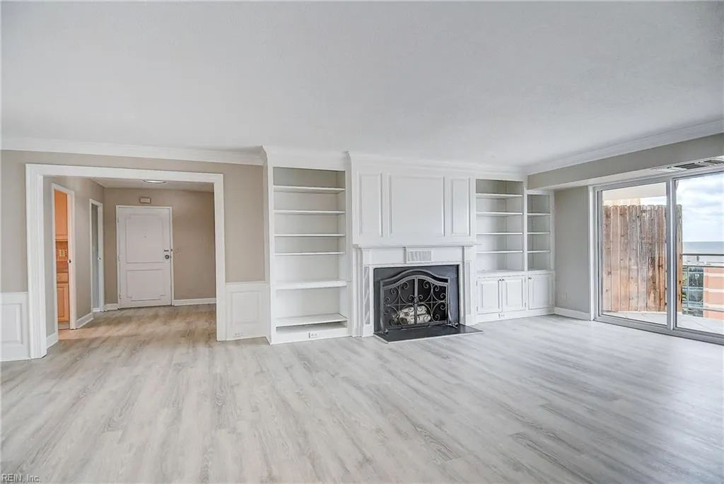 Virginia Beach, Virginia 23451, United States, 3 Bedrooms Bedrooms, ,3 BathroomsBathrooms,Residential,Pending,32502