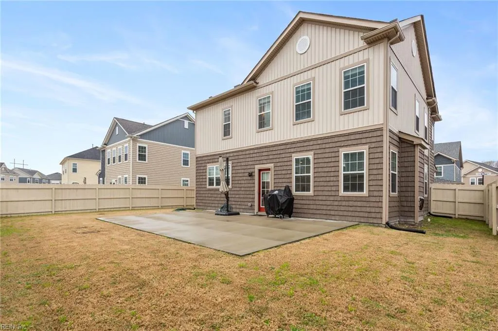 Chesapeake, Virginia 23322, United States, 4 Bedrooms Bedrooms, ,3 BathroomsBathrooms,Residential,Pending,120653