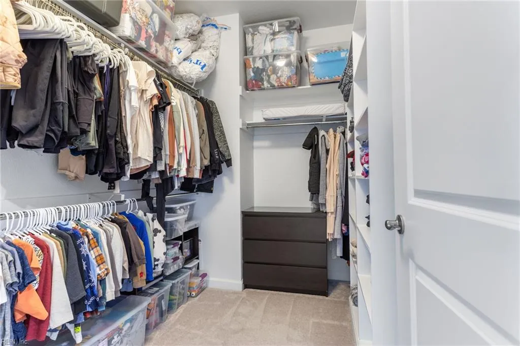 Chesapeake, Virginia 23322, United States, 4 Bedrooms Bedrooms, ,3 BathroomsBathrooms,Residential,Pending,120653