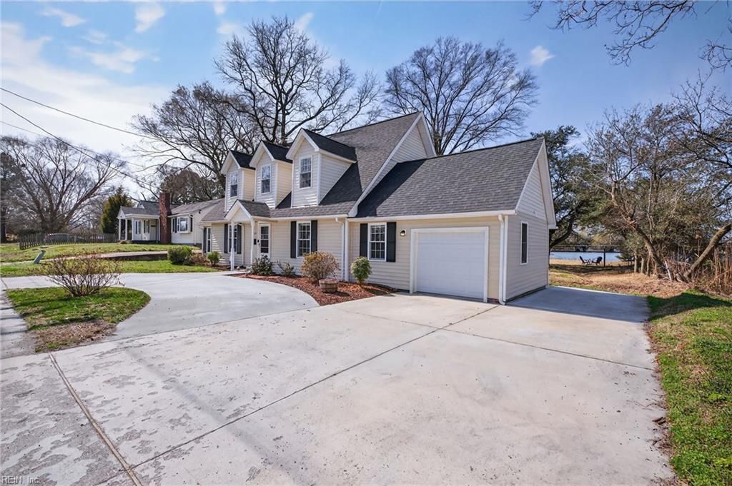 Photo of 1530 Bainbridge Boulevard #Blvd, Chesapeake, VA 23324 (MLS # 10624876)