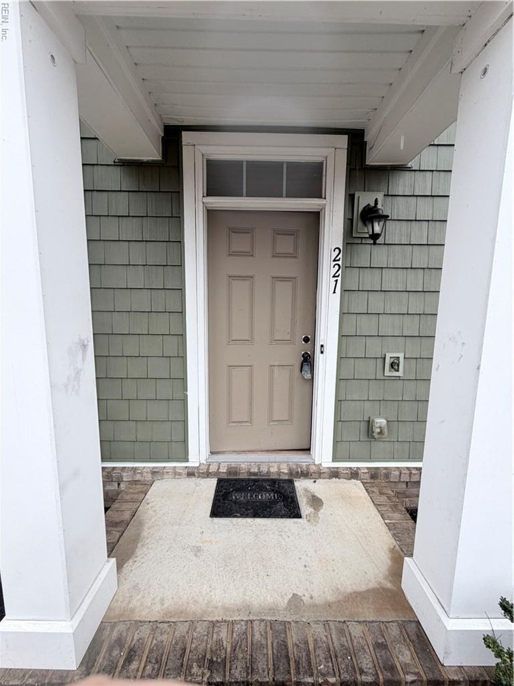 Photo of 221 Brittlebrush Drive, Portsmouth, VA 23701 (MLS # 10623607)